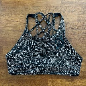 Lululemon free to be bra Peloton